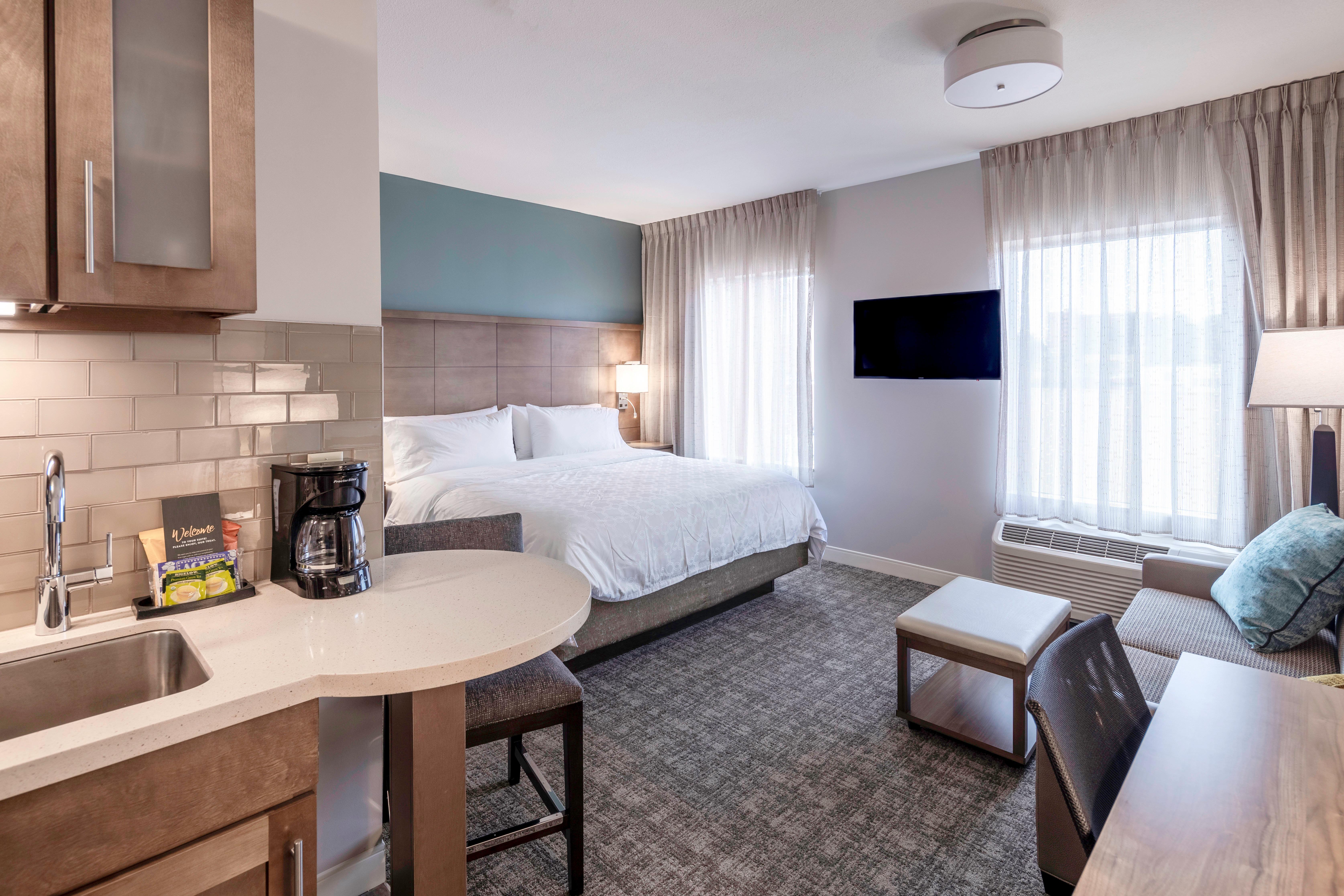 Staybridge Suites Montgomery - Downtown By Ihg Екстер'єр фото